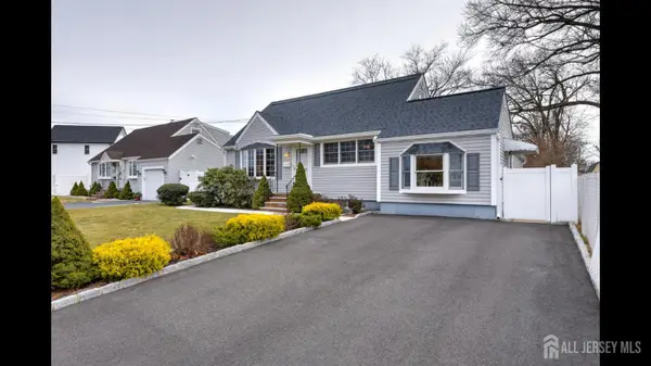 -112 Madison Drive, South Plainfield, NJ 07080