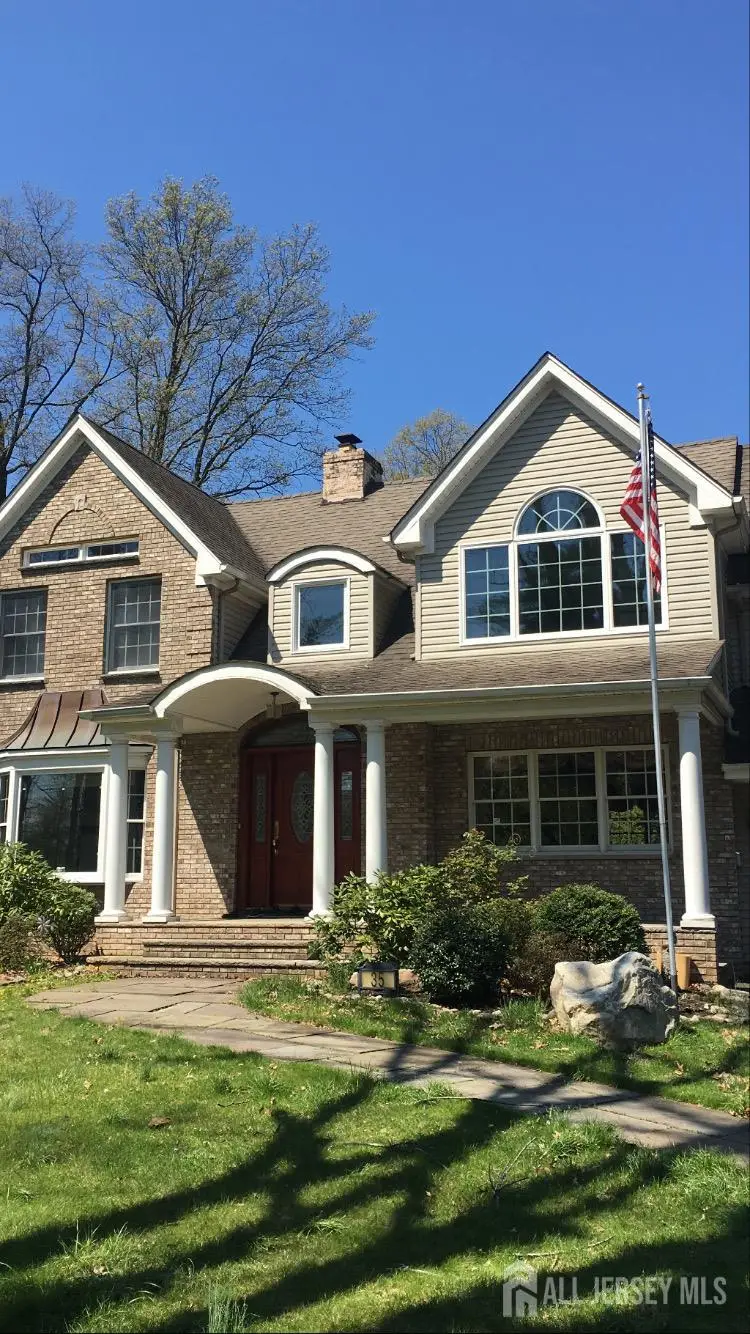 -35 Warwick Road, Colonia, NJ 07067 - #2