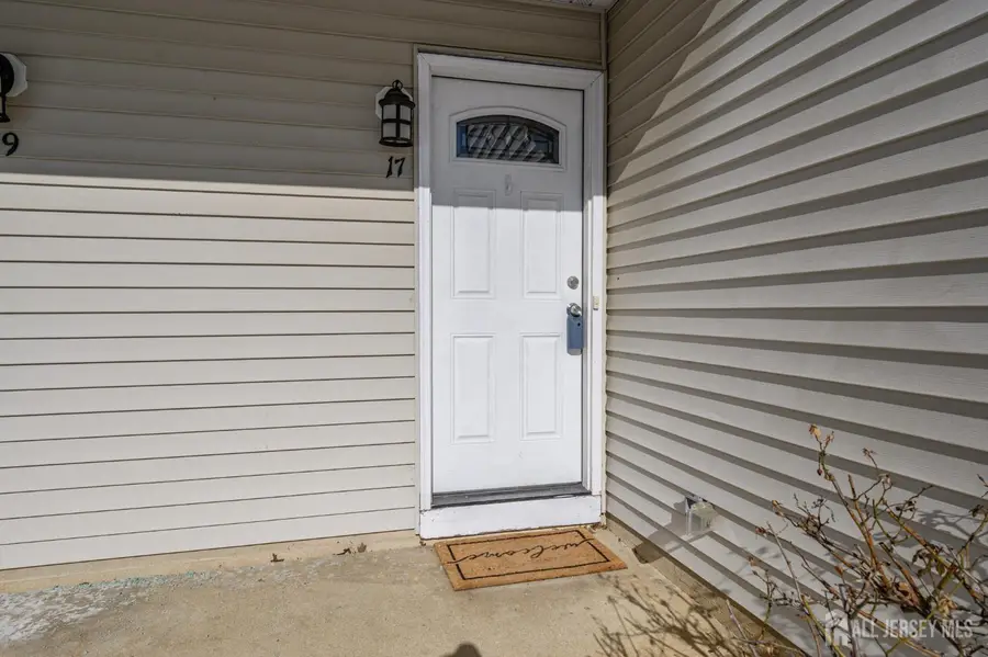 -17 Inwood Terrace, Freehold, NJ 07728 - #2