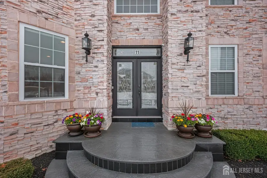 -11 Gatarz Court, East Brunswick, NJ 08816 - Image #2