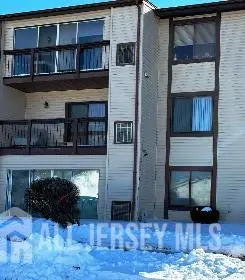 -278 Crosse Drive #1C, Monroe, NJ 08831