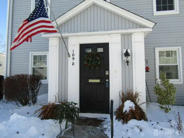 -109 Lowell Lane #D, Monroe, NJ 08831