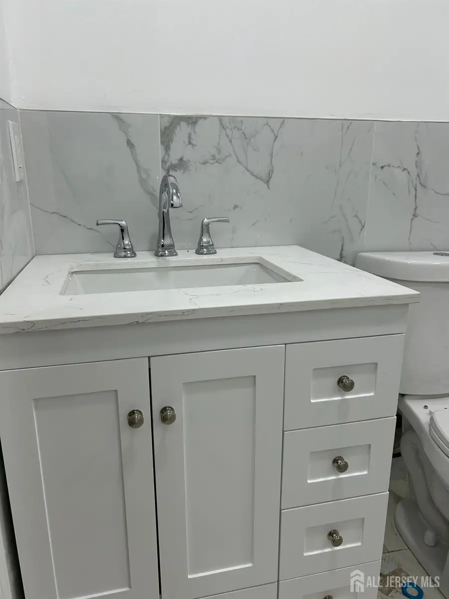 -223 Wycoff Way West Way, East Brunswick, NJ 08816 - Image #3