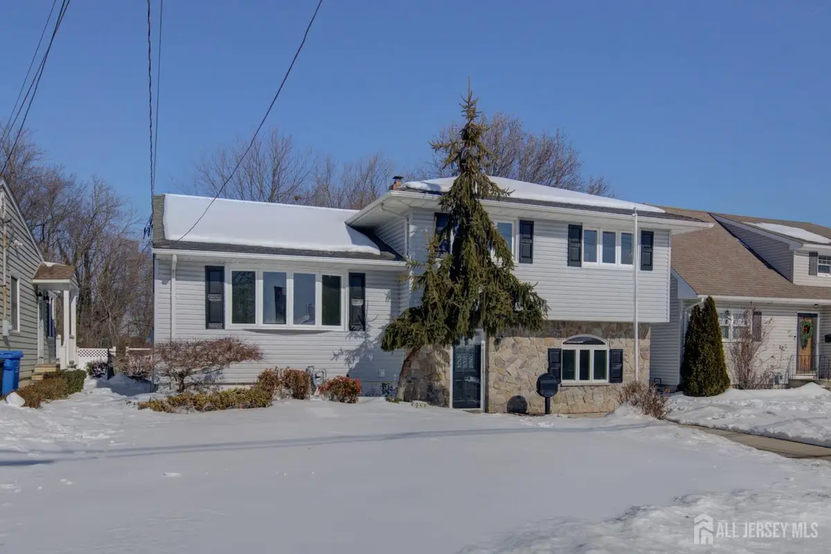 -251 Connors Drive, South Amboy, NJ 08879 - Image #1