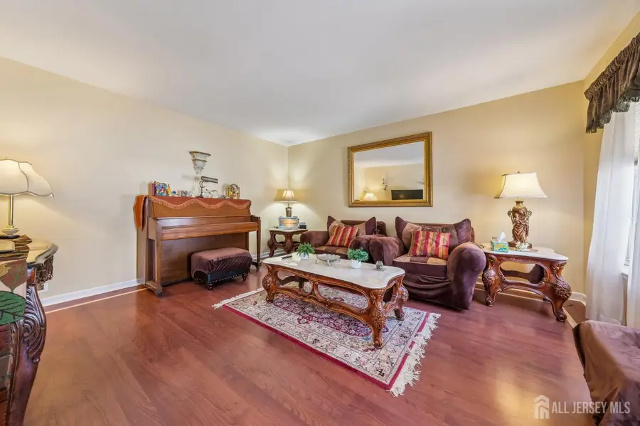 -5 Oak Hill Drive, Monroe, NJ 08831 - #2