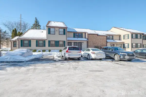 -70-10 Prospect Street, Metuchen, NJ 08840