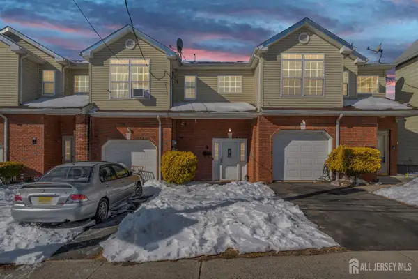 -9 Lafayette Street, Carteret, NJ 07008