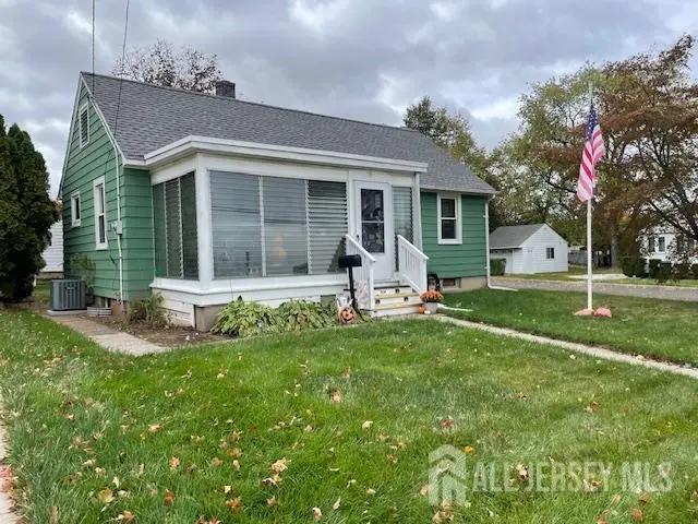 -704 Pine Street, North Brunswick, NJ 08902 - Image #1