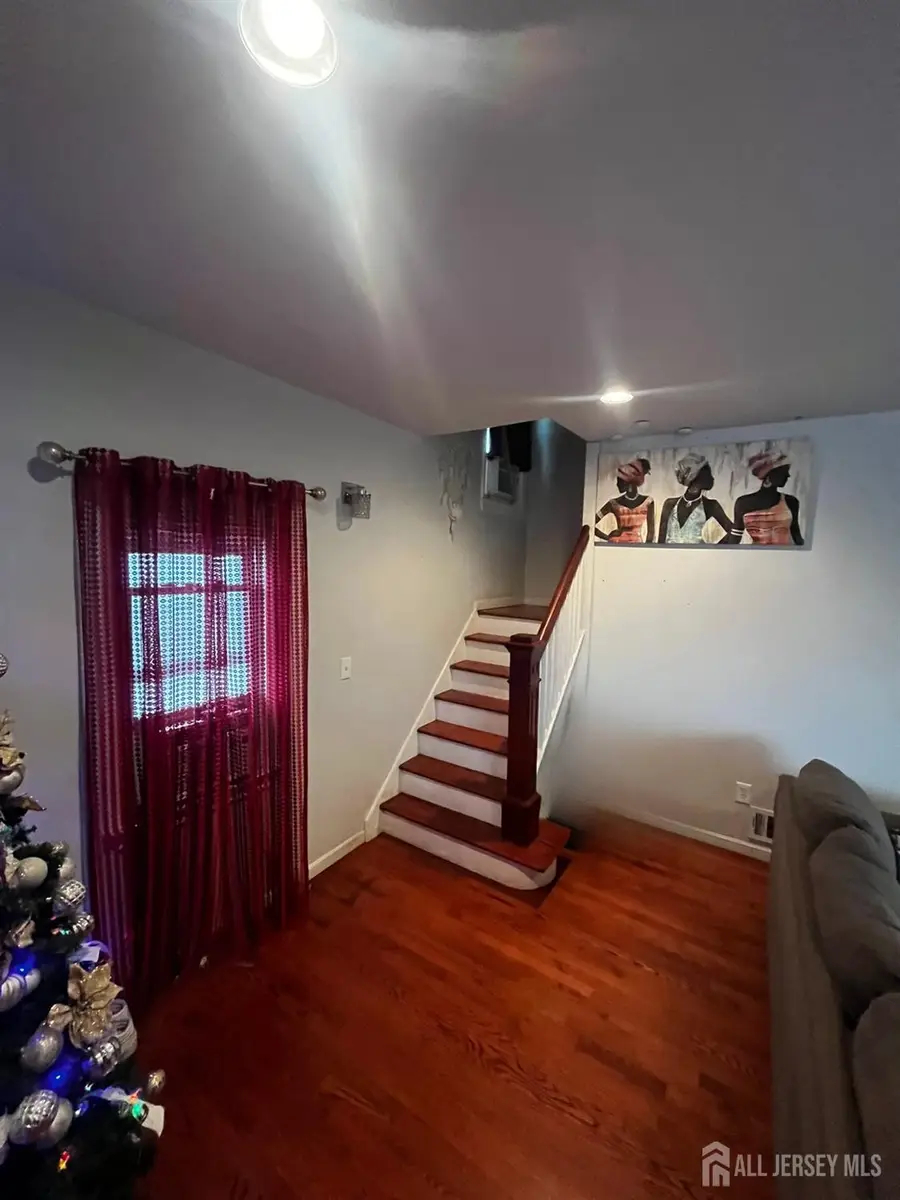-366 Jeffries Street, Perth Amboy, NJ 08861 - #2