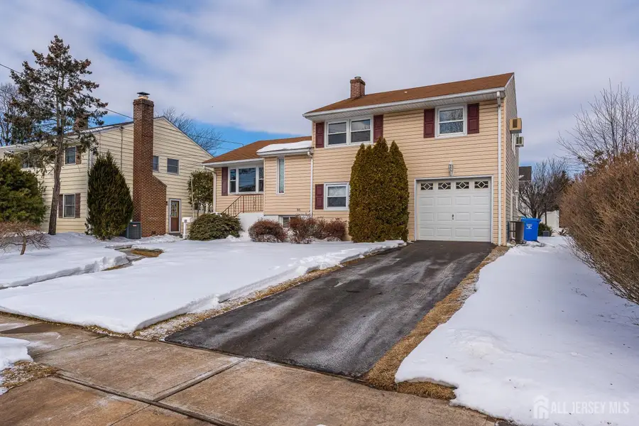 -46 Taylor Terrace, Colonia, NJ 07067 - Image #2