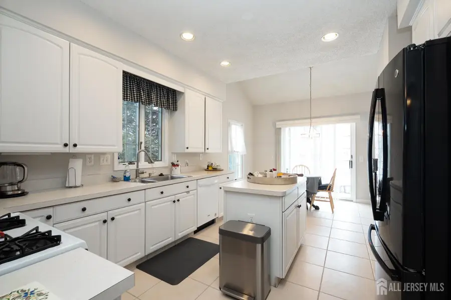 -1 Dawson Lane, Monroe, NJ 08831 - #3