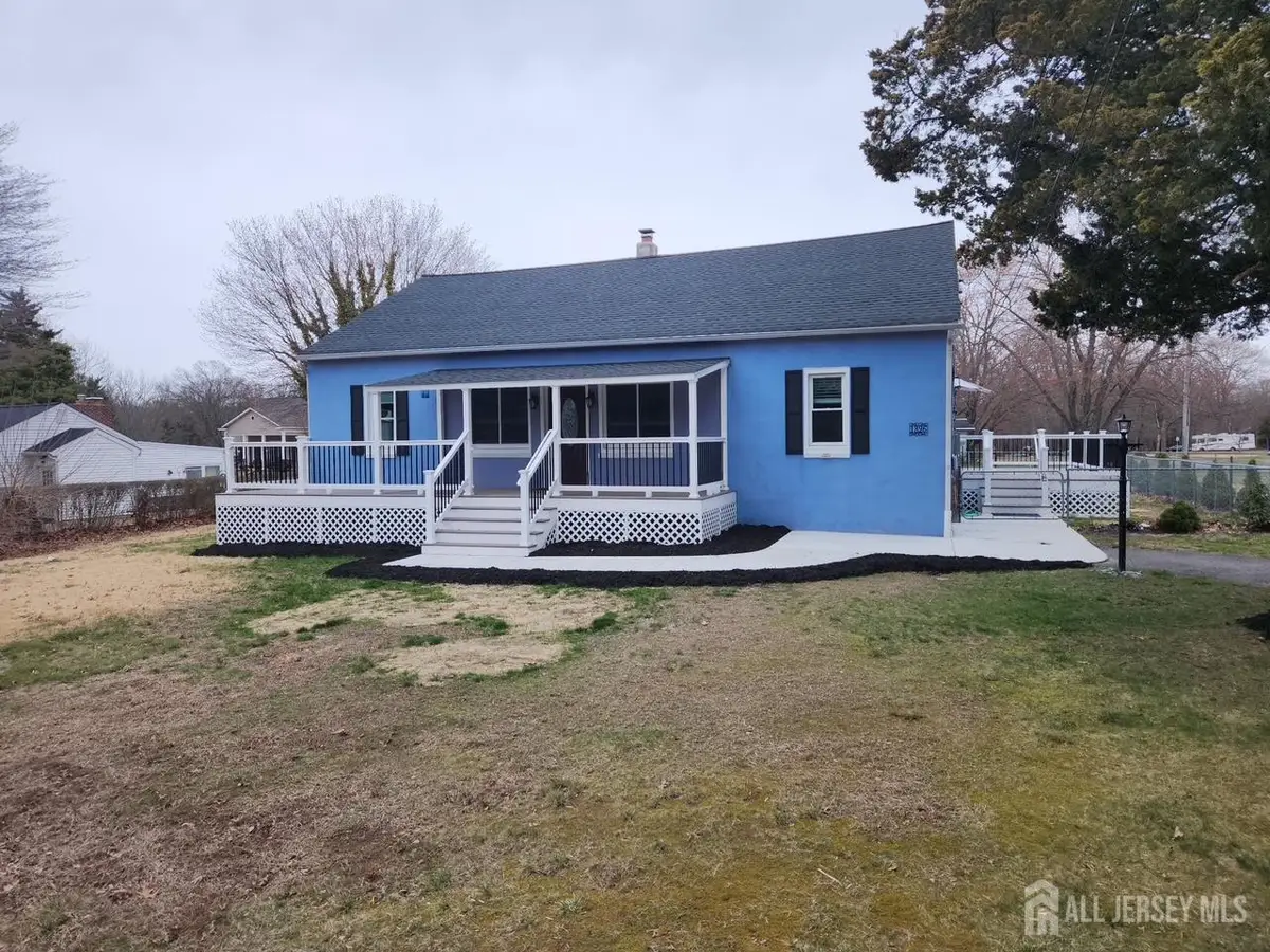 -1326 Herbert Boulevard, Williamstown, NJ 08094 - #1