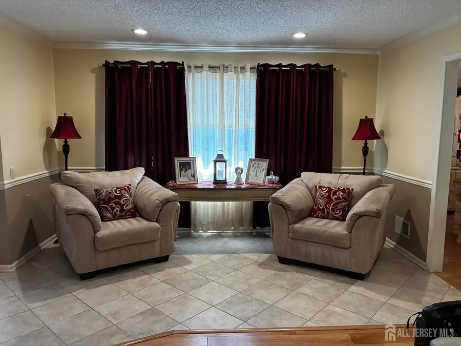 -314 Waxwing Drive, Monroe, NJ 08831 - Image #2