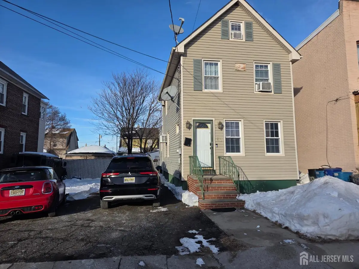 -20 Lincoln Avenue, Carteret, NJ 07008 - #1