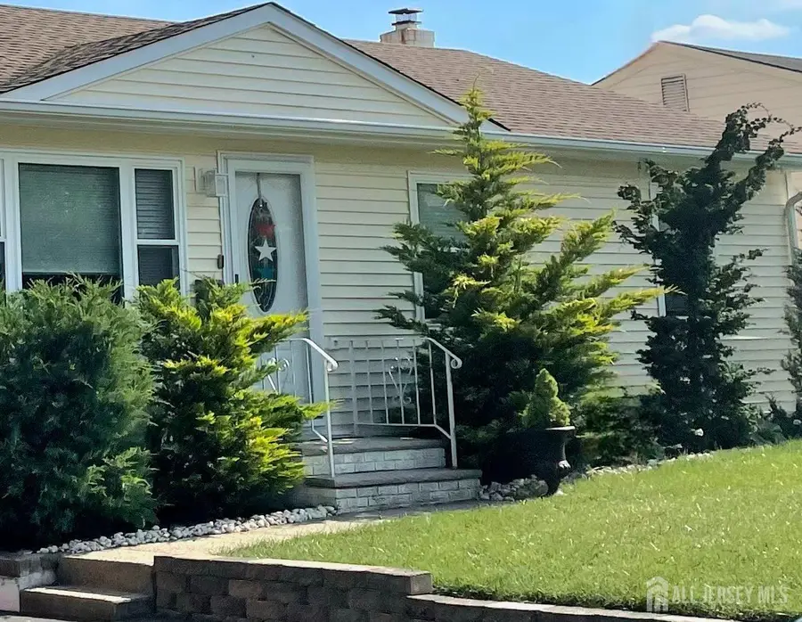 -237 Carolyn Avenue, Colonia, NJ 07067 - Image #3