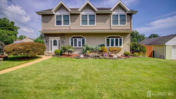 -716 Barron Avenue, Woodbridge Proper, NJ 07095