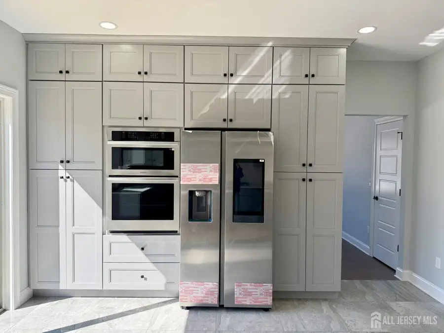 -40 Foyer Street, Edison, NJ 08817 - #3