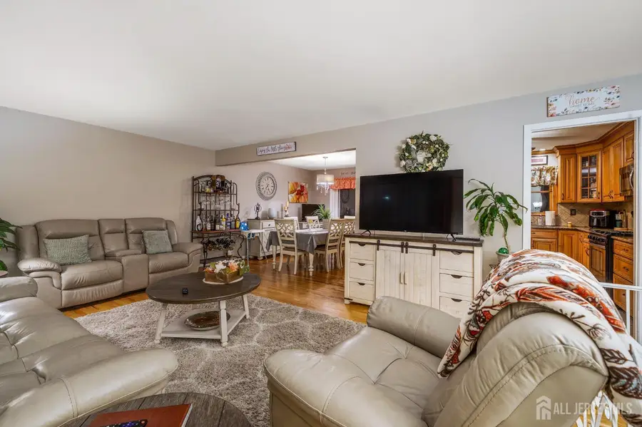 -1 Via Vitale, Kenilworth, NJ 07033 - #3