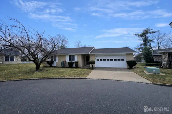 -468 Evodia Plaza, Monroe, NJ 08831