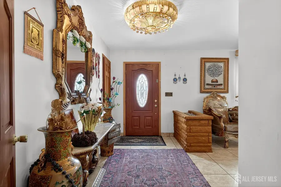 -6 E 2nd Street, Port Reading, NJ 07064 - #3