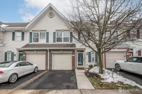 -703 Carnaby Lane, Toms River, NJ 08753