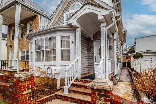 -312 Kirkland Place, Perth Amboy, NJ 08861