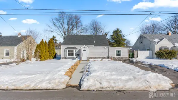 -47 Hillcrest Avenue, Edison, NJ 08817