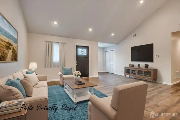 -83 Sagamore Avenue, Edison, NJ 08820