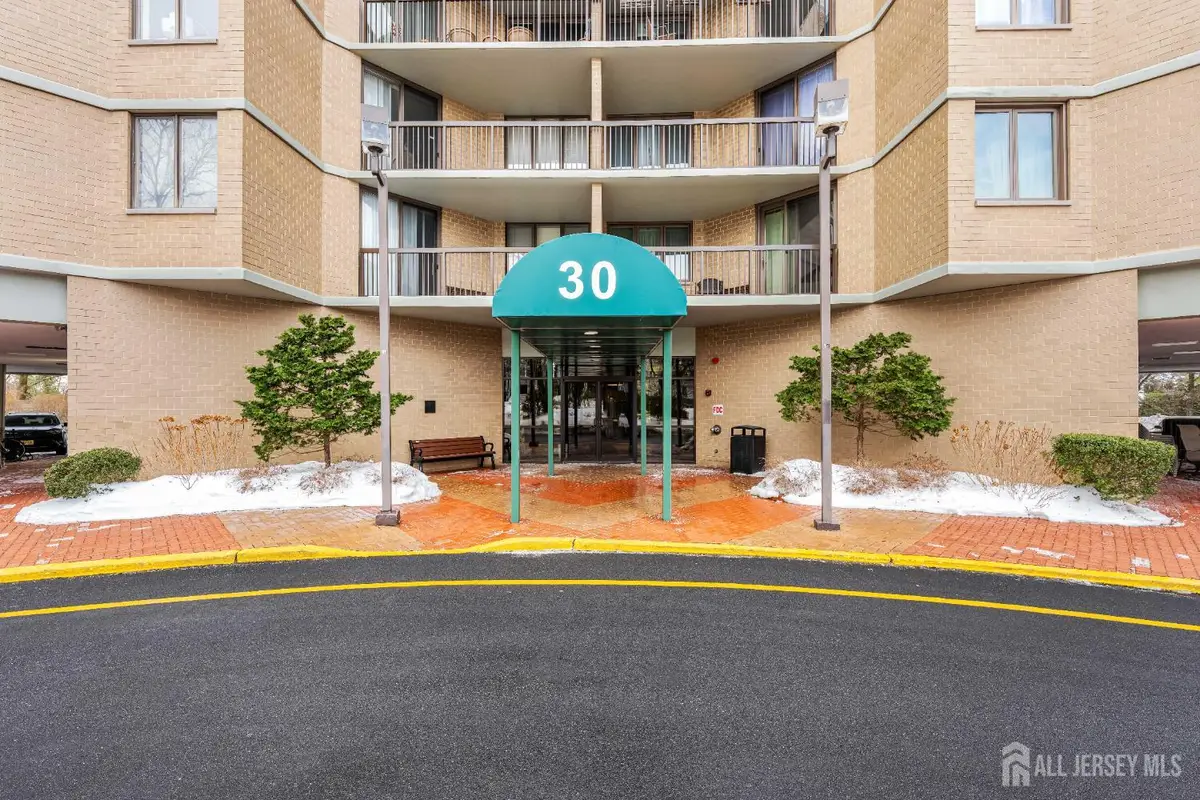 -30 S Adelaide Avenue S #4J, Highland Park, NJ 08904 - #1