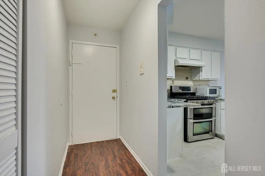 -1608 Green Hollow Drive, Iselin, NJ 08830 - #3