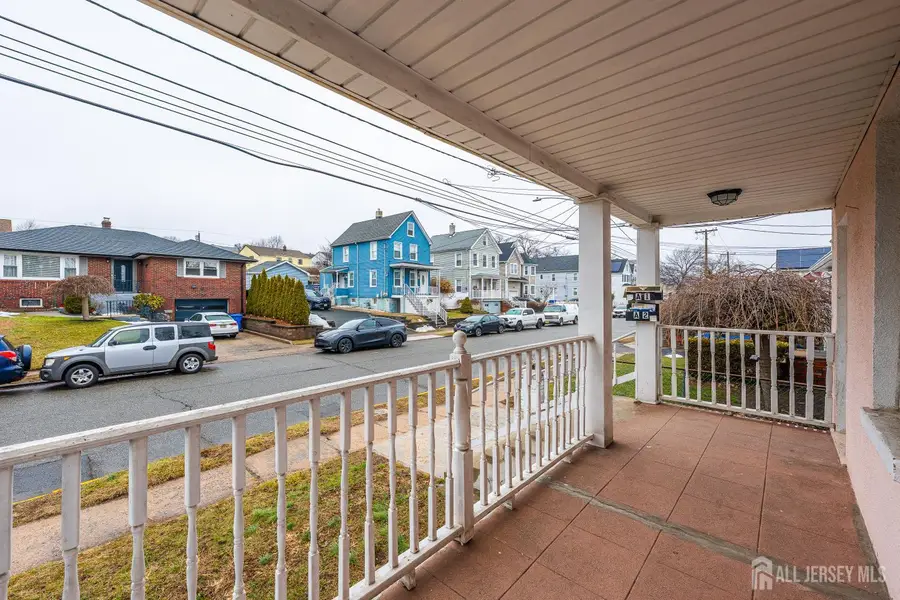 -86 S Fulton Street S, Woodbridge, NJ 07095 - #2