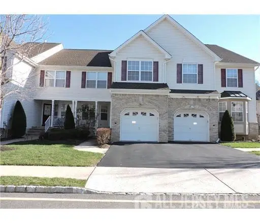 -160 Briarwood Drive, North Brunswick, NJ 08902