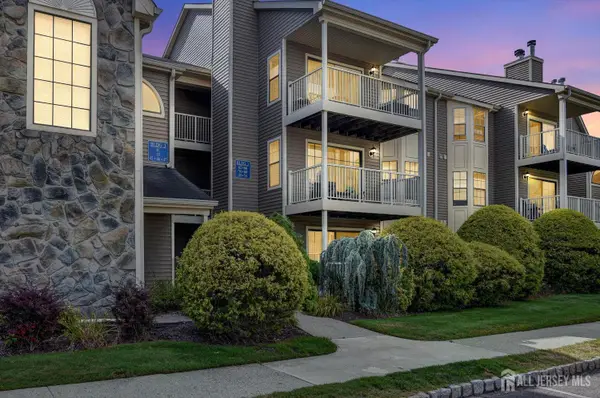 -54 Lear Court, East Brunswick, NJ 08816