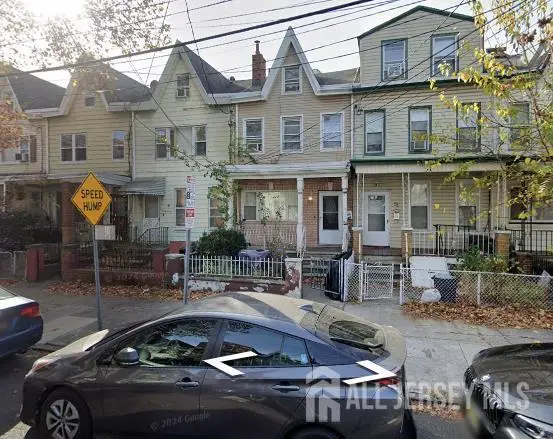 -49 Court House Place, Jersey City, NJ 07306