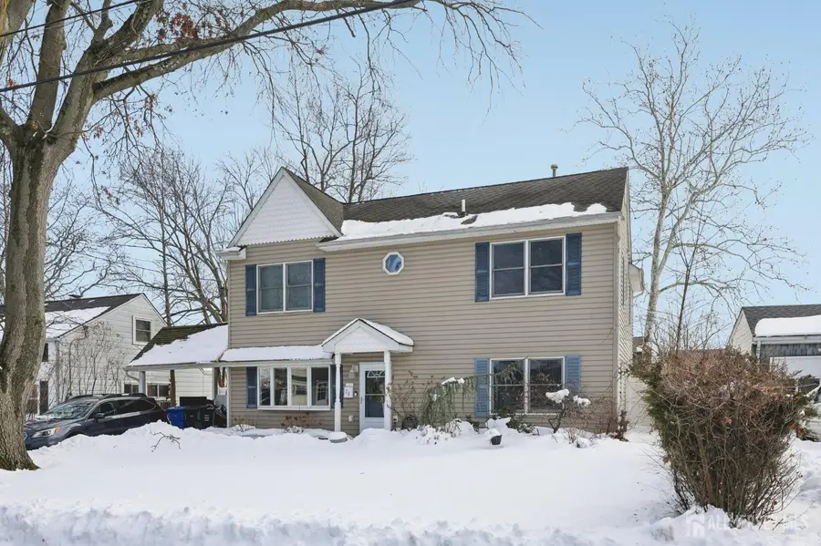 -28 W Francis Street, Iselin, NJ 08830 - #2