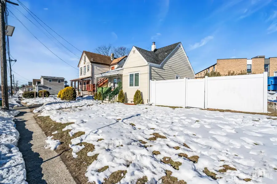 -3181 Woodbridge Avenue, Edison, NJ 08831 - #3