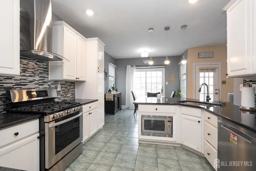 -3 Wycklow Drive, Trenton, NJ 08691 - #3