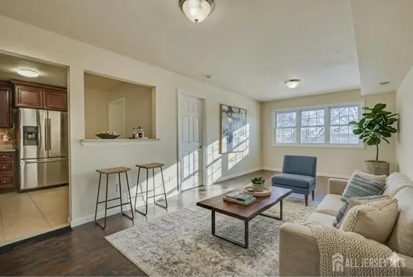 -342 College Drive, Edison, NJ 08817