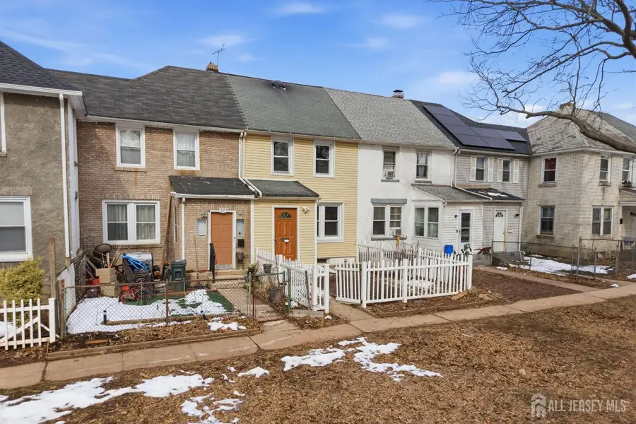 -25 Langley Place, New Brunswick, NJ 08901 - #2