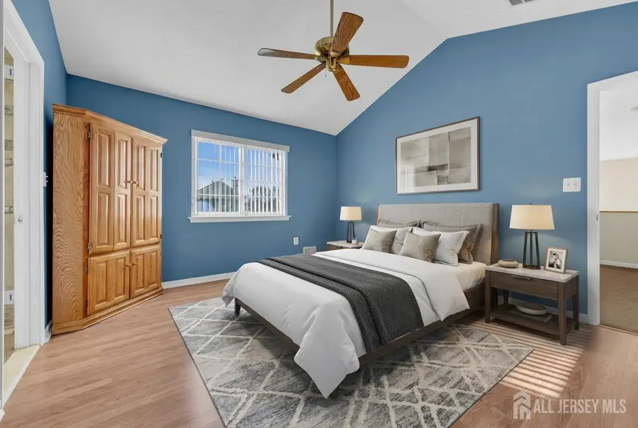 -19 Cherrywood Drive, Piscataway, NJ 08854 - #3