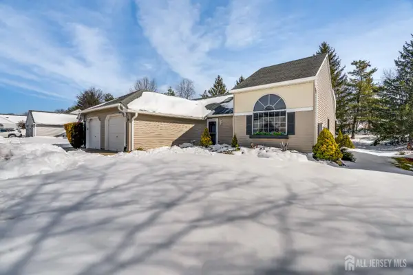 -845-B Taylor Road, Monroe, NJ 08831