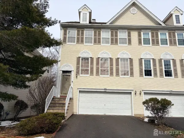 -123 Bobolink Court, Wayne, NJ 07470