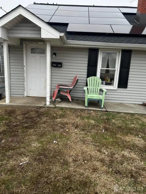 -152 Broad Street, Carneys Point, NJ 08069