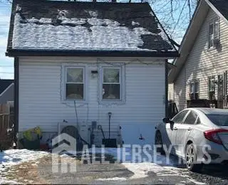 -338 Shoreland Circle, Old Bridge, NJ 08879