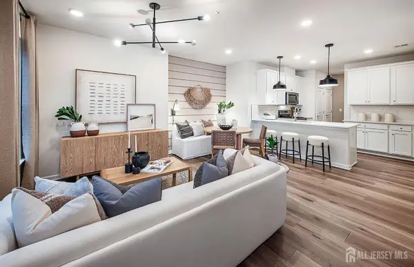 -35 Tuckman Drive, South Brunswick, NJ 08852