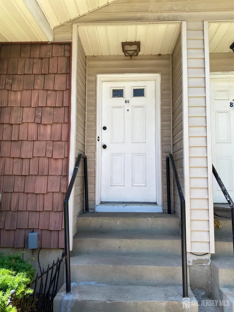 -8 Neilson Street #G, New Brunswick, NJ 08901 - #3