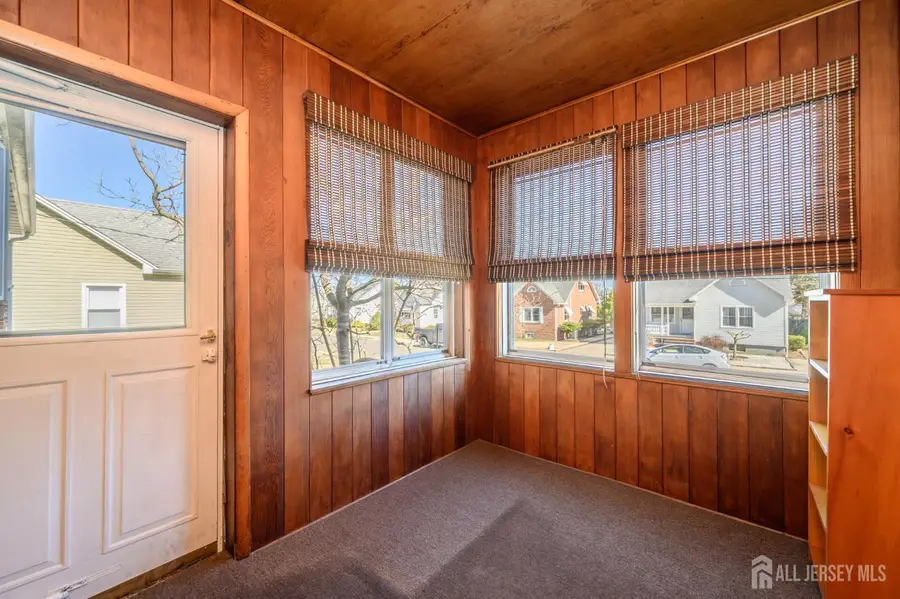 -31 W Grochowiak Street W, South River, NJ 08882 - #3