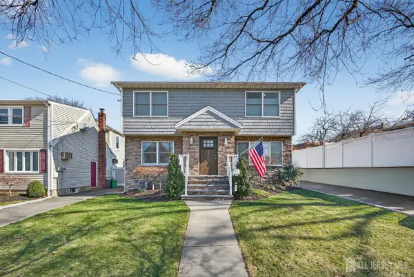 -739 5th Avenue, Lyndhurst, NJ 07071