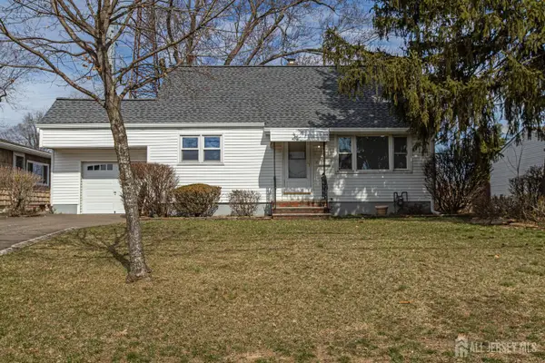 -12 N Pennington Road N, New Brunswick, NJ 08901