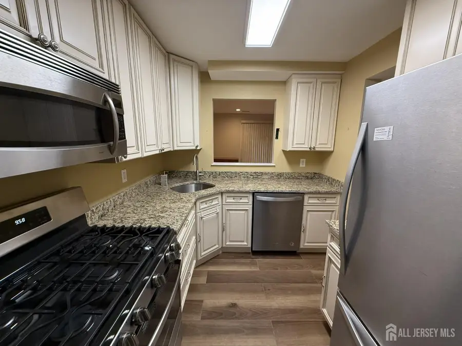 -43 Dallenbach Lane, East Brunswick, NJ 08816 - #2